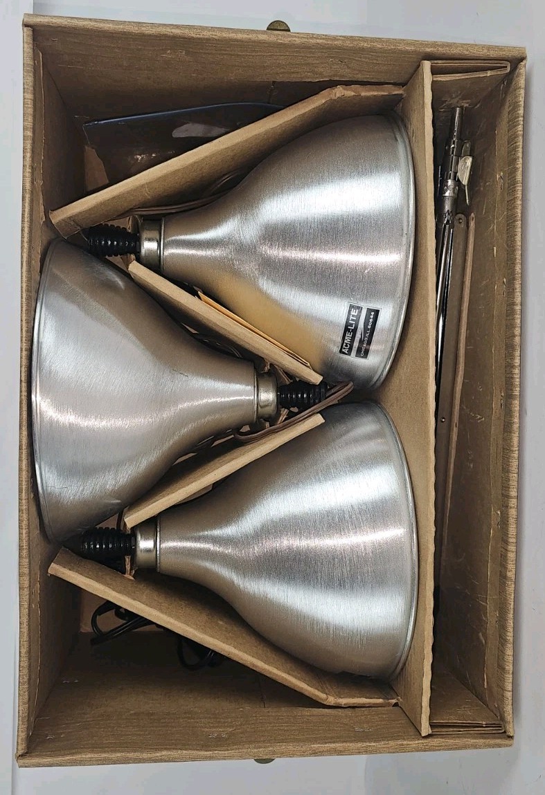 Vtg Acme-Lite Senior Litepak Triangle Lighting System Studio Kit w/ Case & Stand