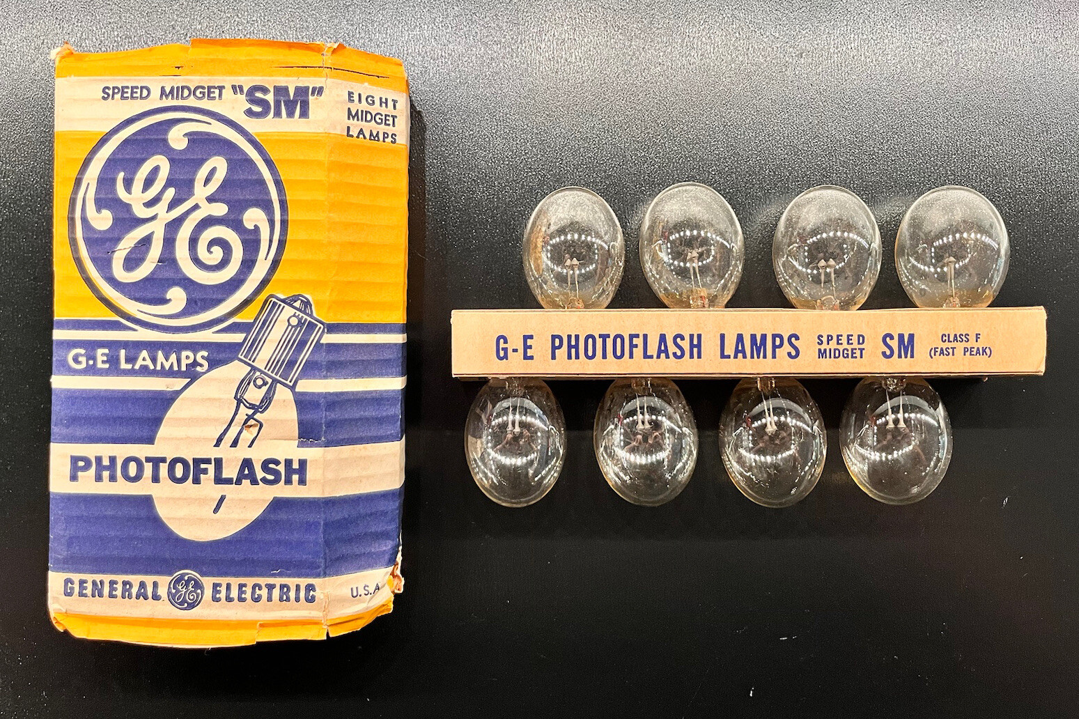 Vintage GE Photoflash Lamps Speed Midget “SM” Class F Made in U.S.A. – Pack of 8