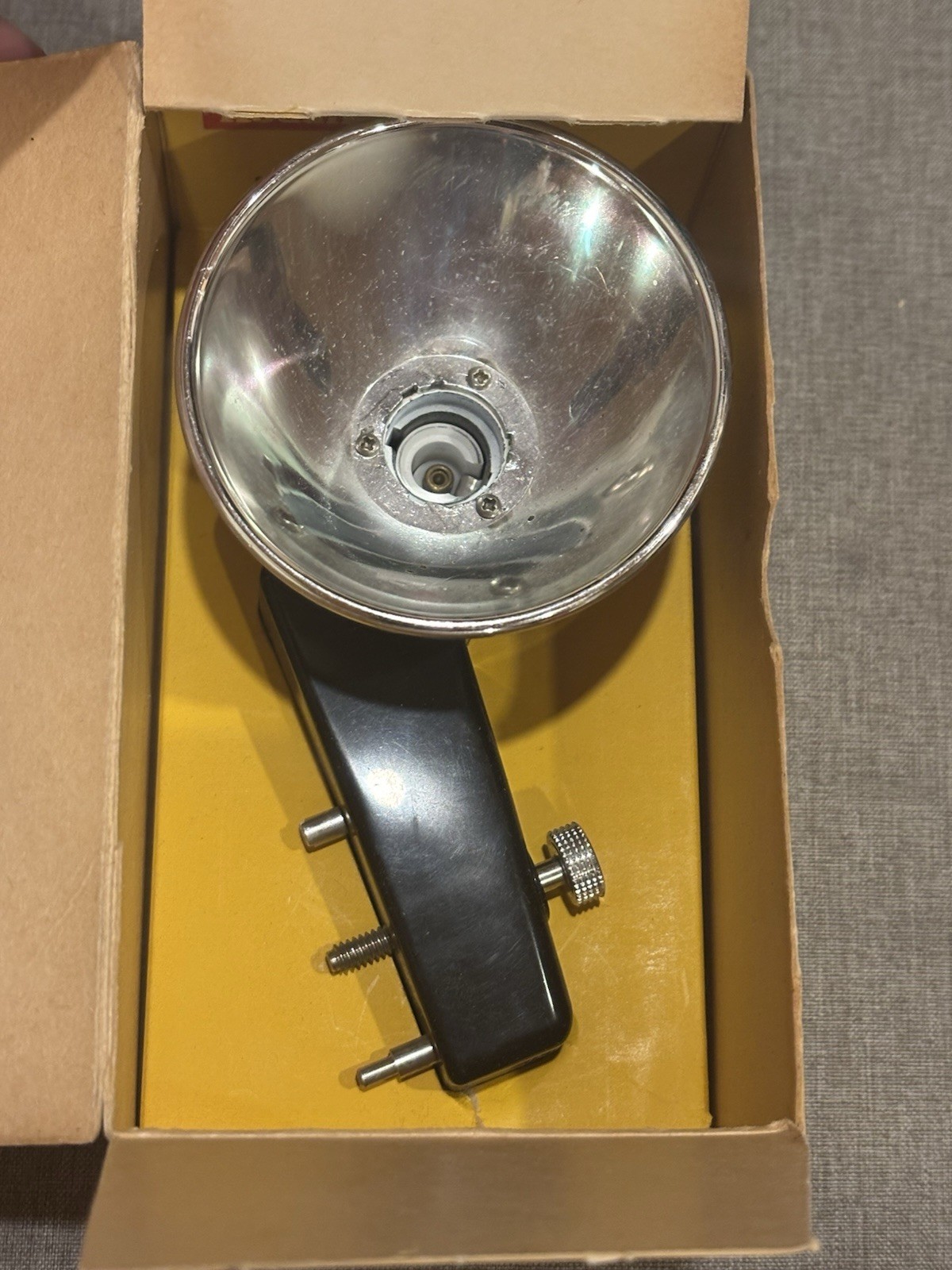 Kodalite Midget FlashHolder W/Lumaclad Reflector Vintage Inbox. Black #740 VTG