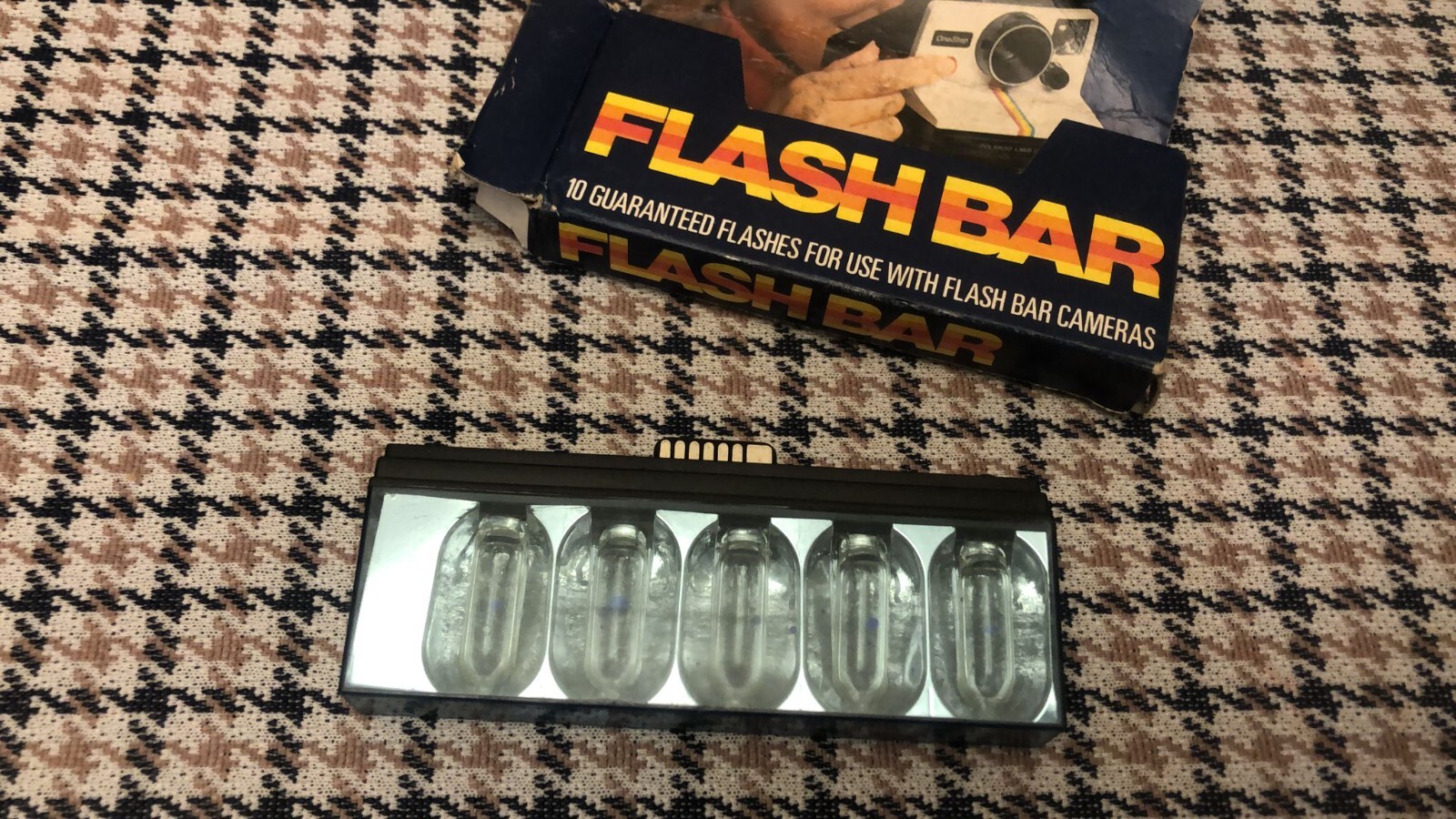 Vintage GTE Sylvania Blue Dot Flash Bar 10 Flashes Camera Accessory NOS