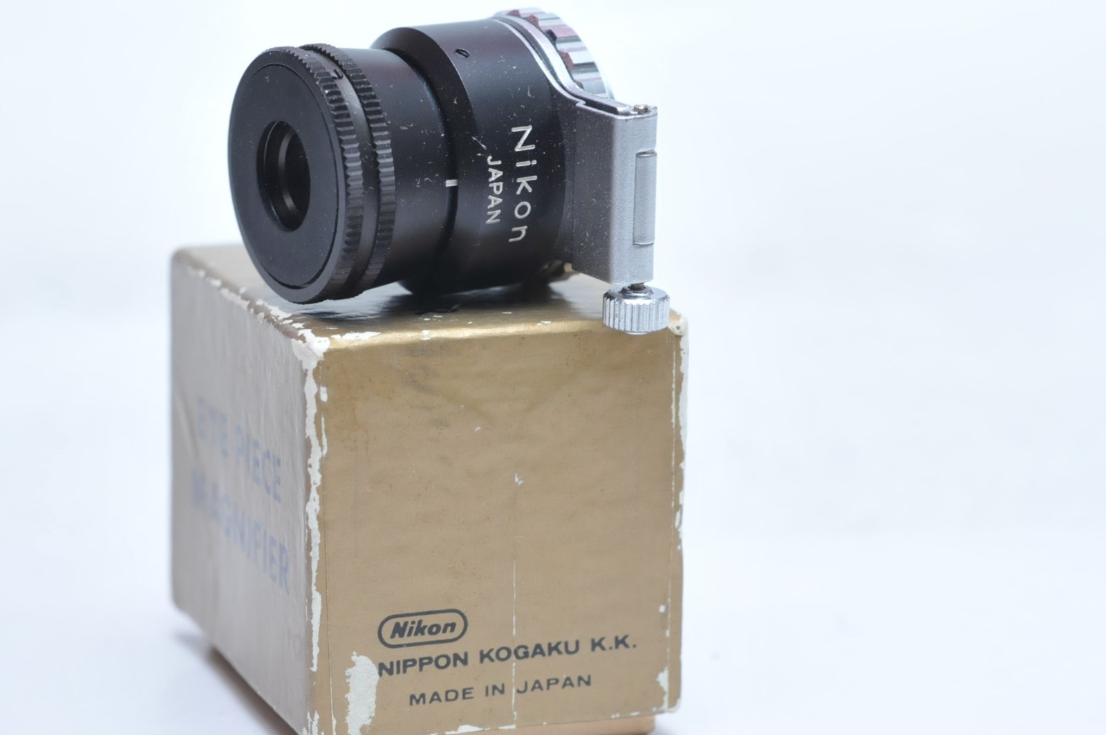 Nikon Eyepiece Magnifier W/Box for FE/FM2/F2/F3/FA/FM3A