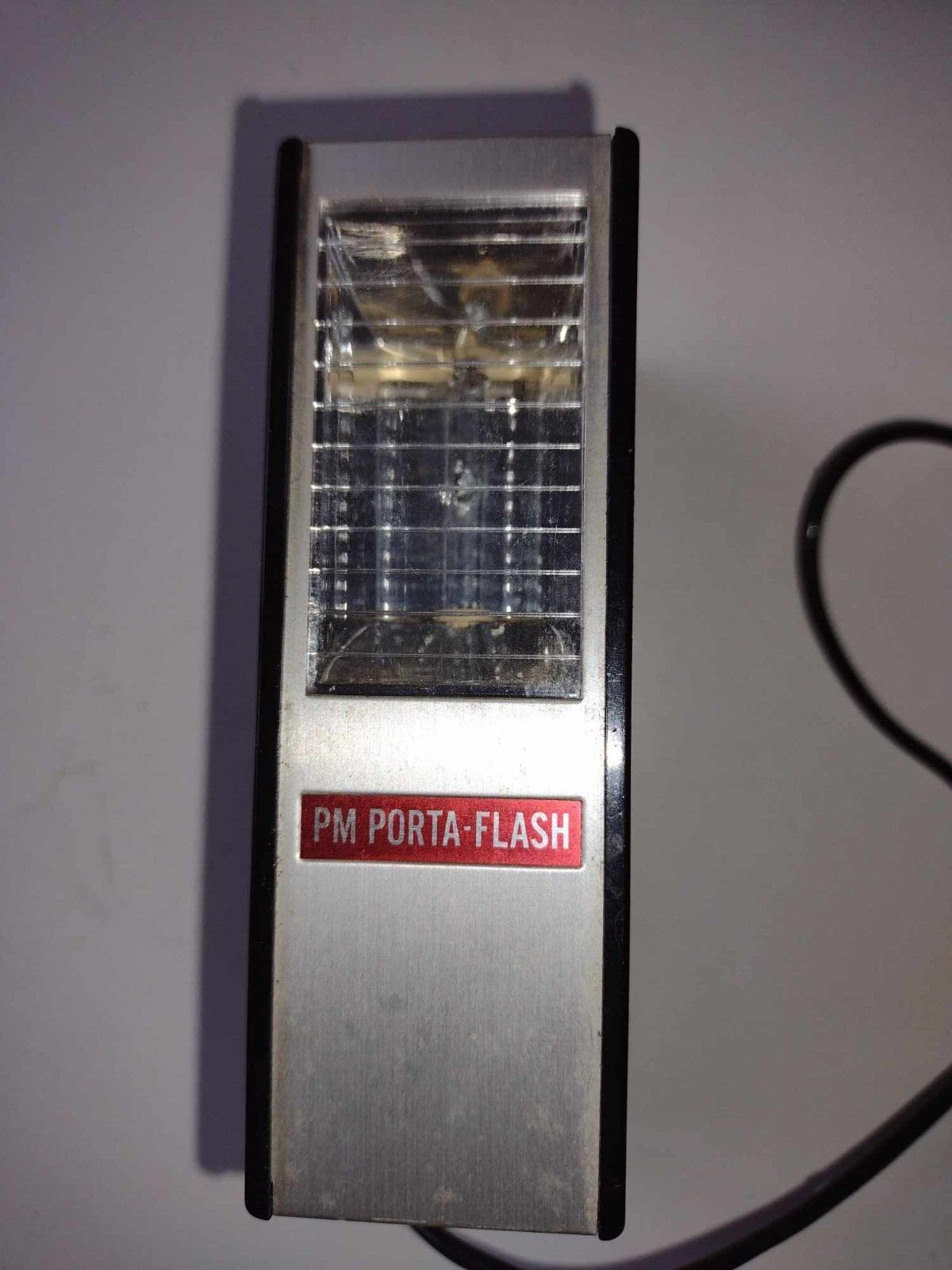 VINTAGE PM POWER MITE Porta-Flash Model K-475 ADD ON CAMERA FLASH & Power Cord