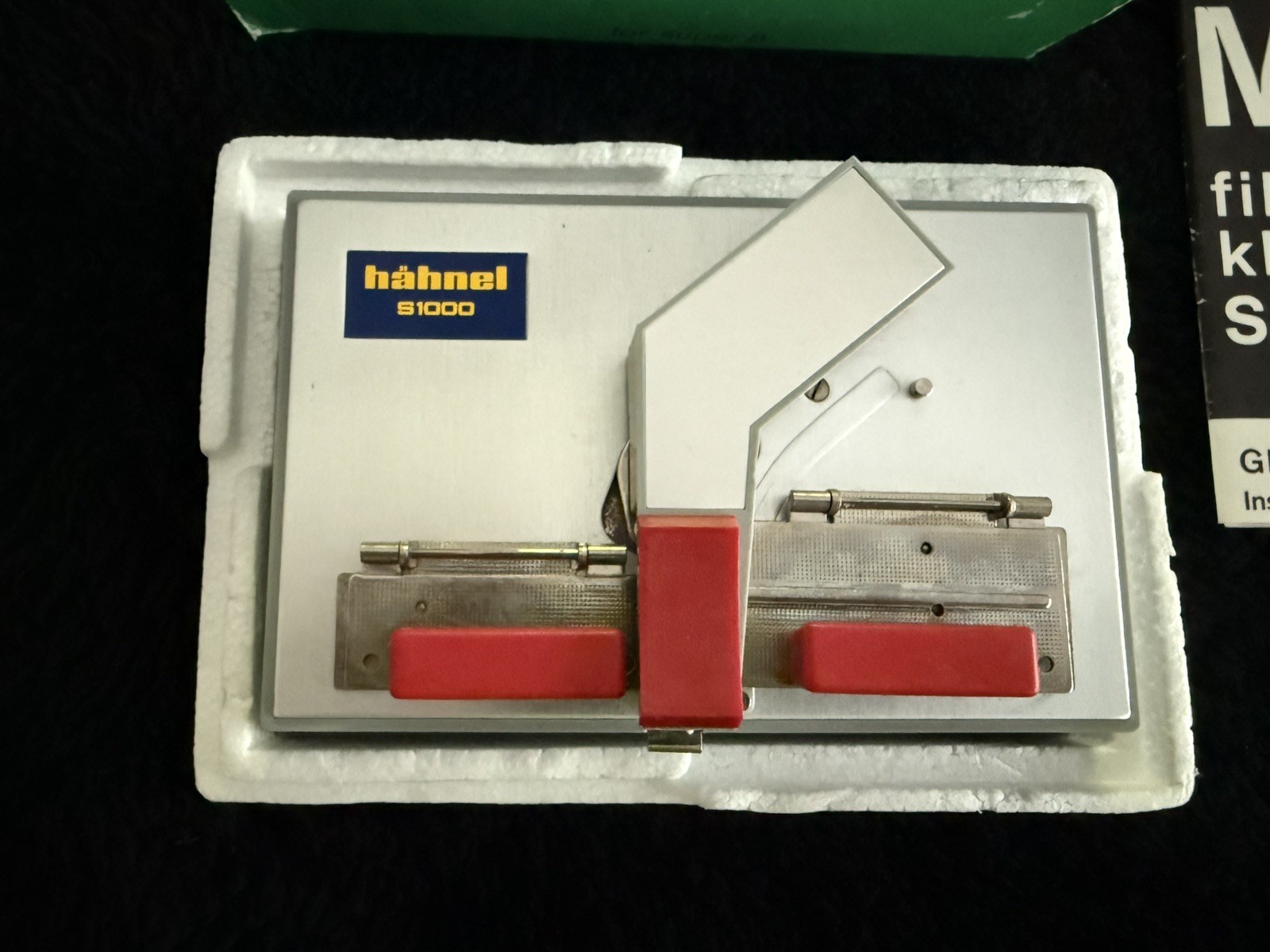 HAHNEL Motor Klebbe Presse S1000 Super 8 Motor Film Splicer In Box