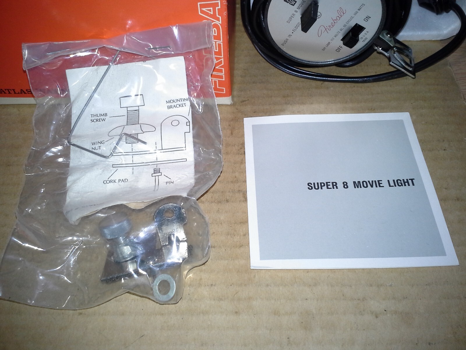 VTG Atlas Warner Fireball Super 8 650 Watt Quartz Lamp Movie Light Working, VGC
