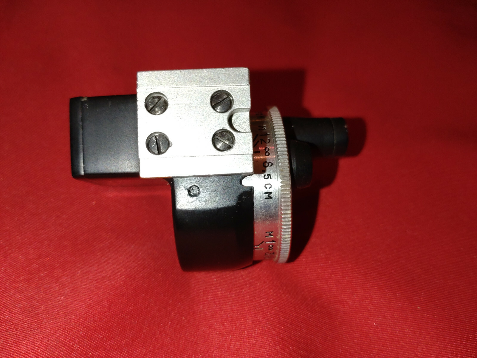 Russian USSR Universal turret viewfinder 28-135 mm for RF camera Krasnogorsk