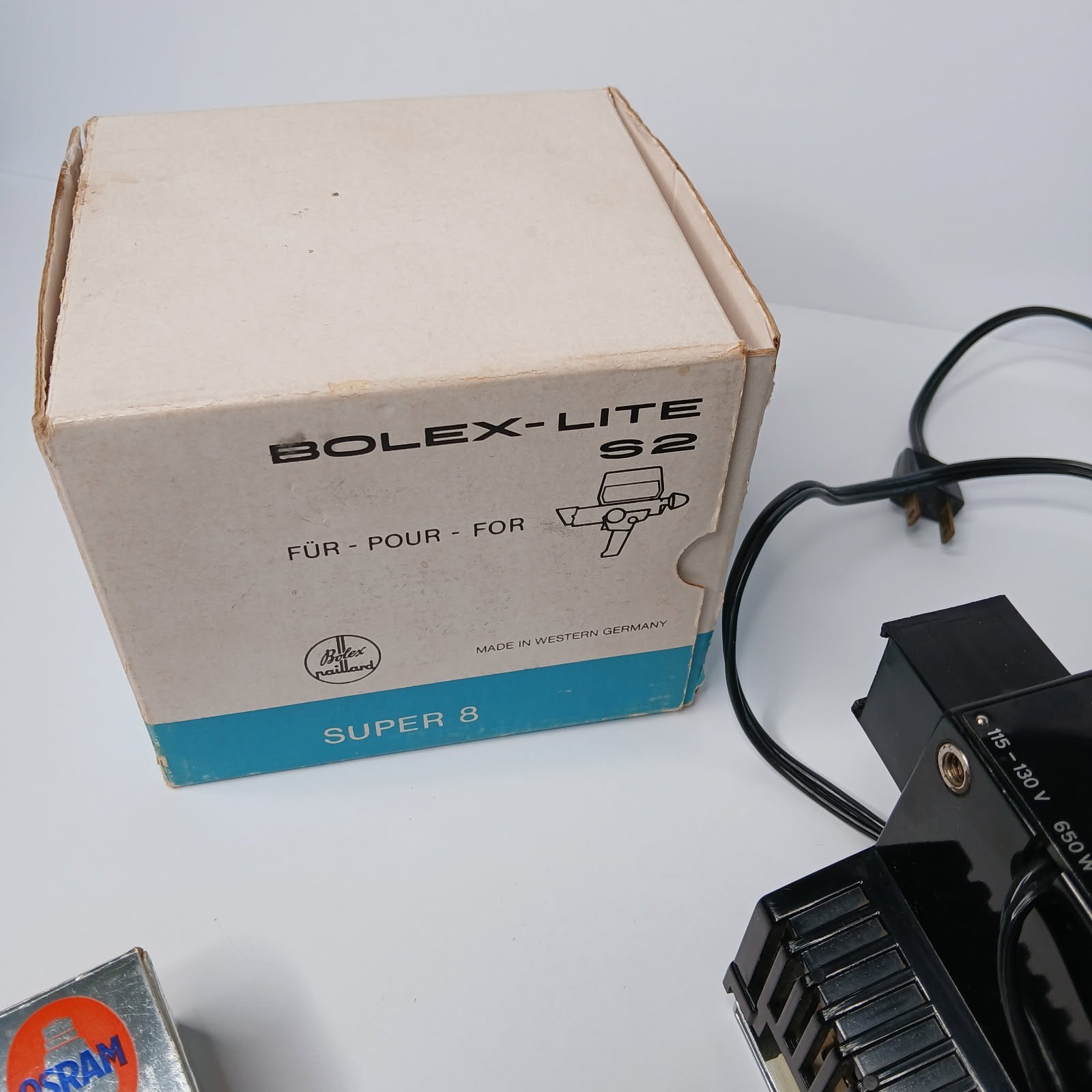 Vintage Bolex – Lite S2 Super 8 Camera Light 650 W W/ Bulb & Box Tested Works
