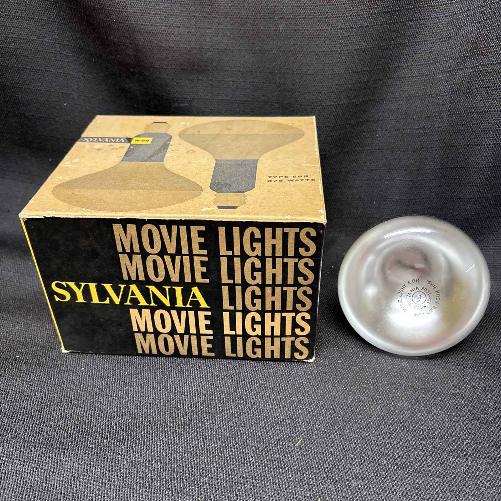 Vintage Sylvania R-30 Movie Light (1 Bulb) 375 Watts Type EBR Movie & Video
