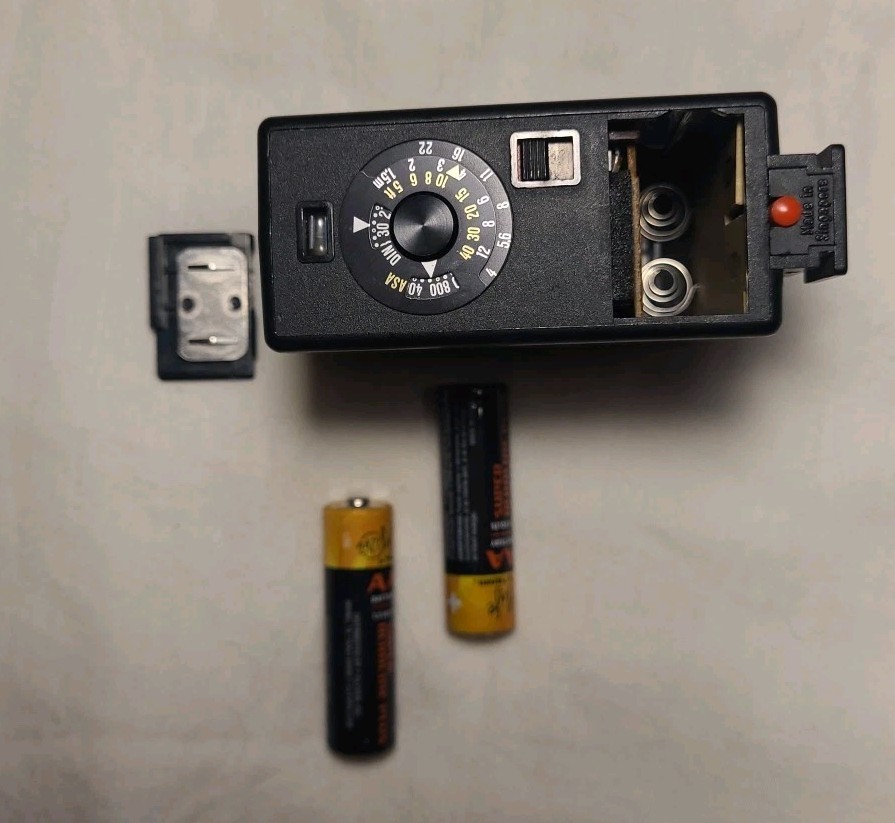 Vintage Promatic 20A Hot Shoe Film Camera External Flash Unit Additional Light