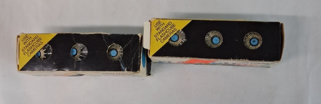 VTG Lot of Camera Flashbulbs Flashcubes Reflectors Manuals 1950s-1970s AS IS