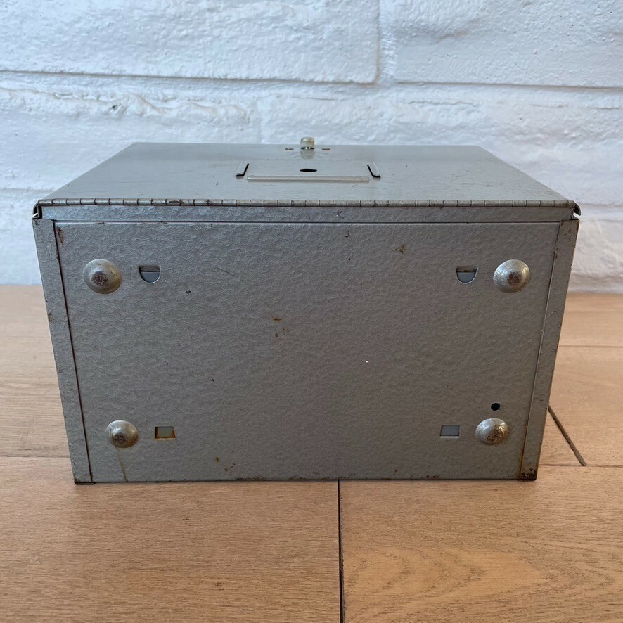 Brumberger 8mm Film Reel Carrying Case Holds 12 5 in Reels Vintage