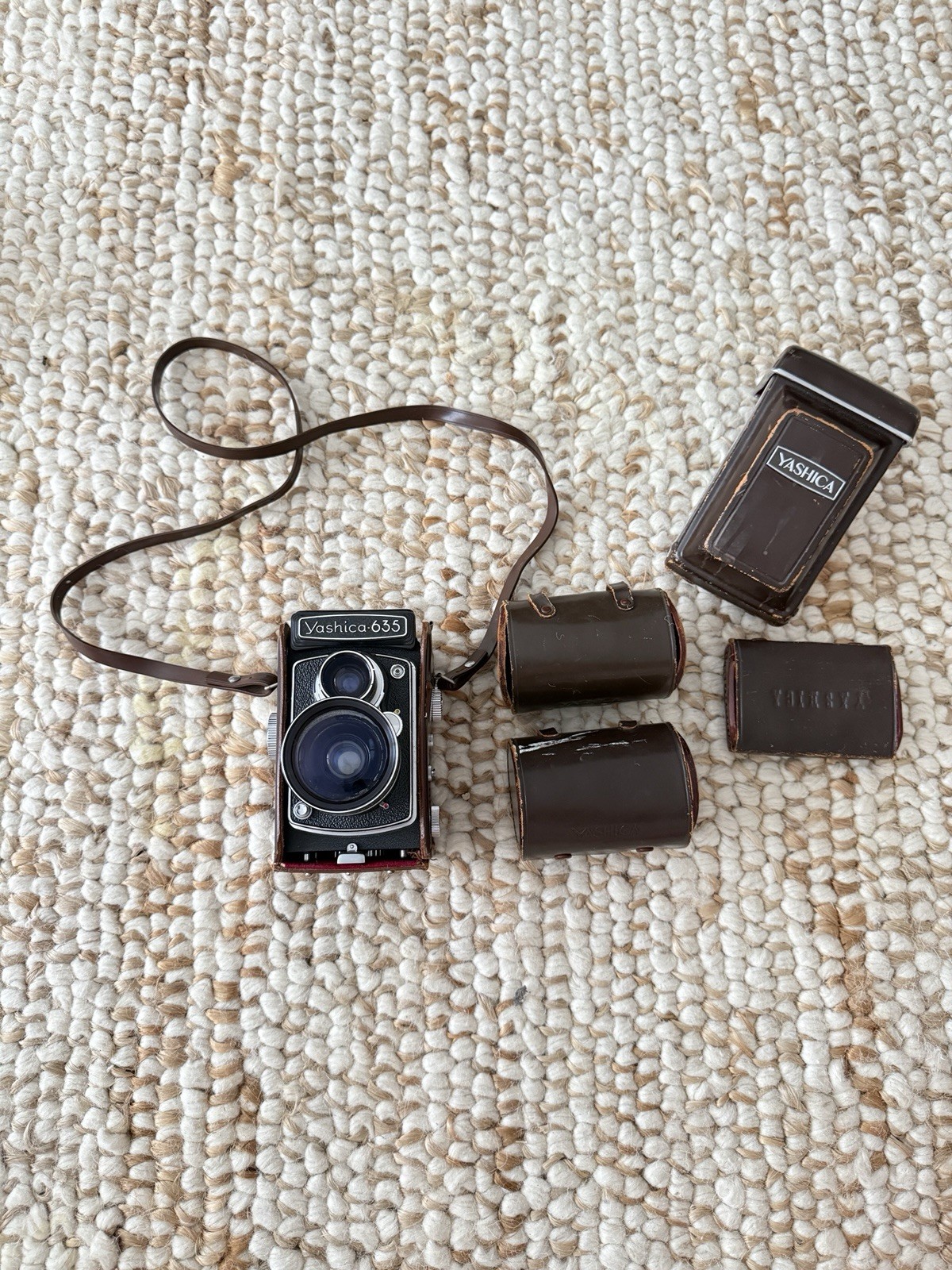 Yashica 635 Dual Format 120 35mm TLR Camera With Lenses