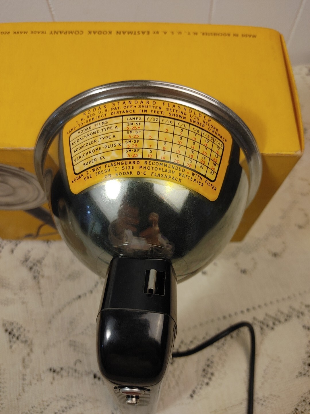 Vintage KODAK Standard Flash Holder in Original Box w/ Cover & Bracket