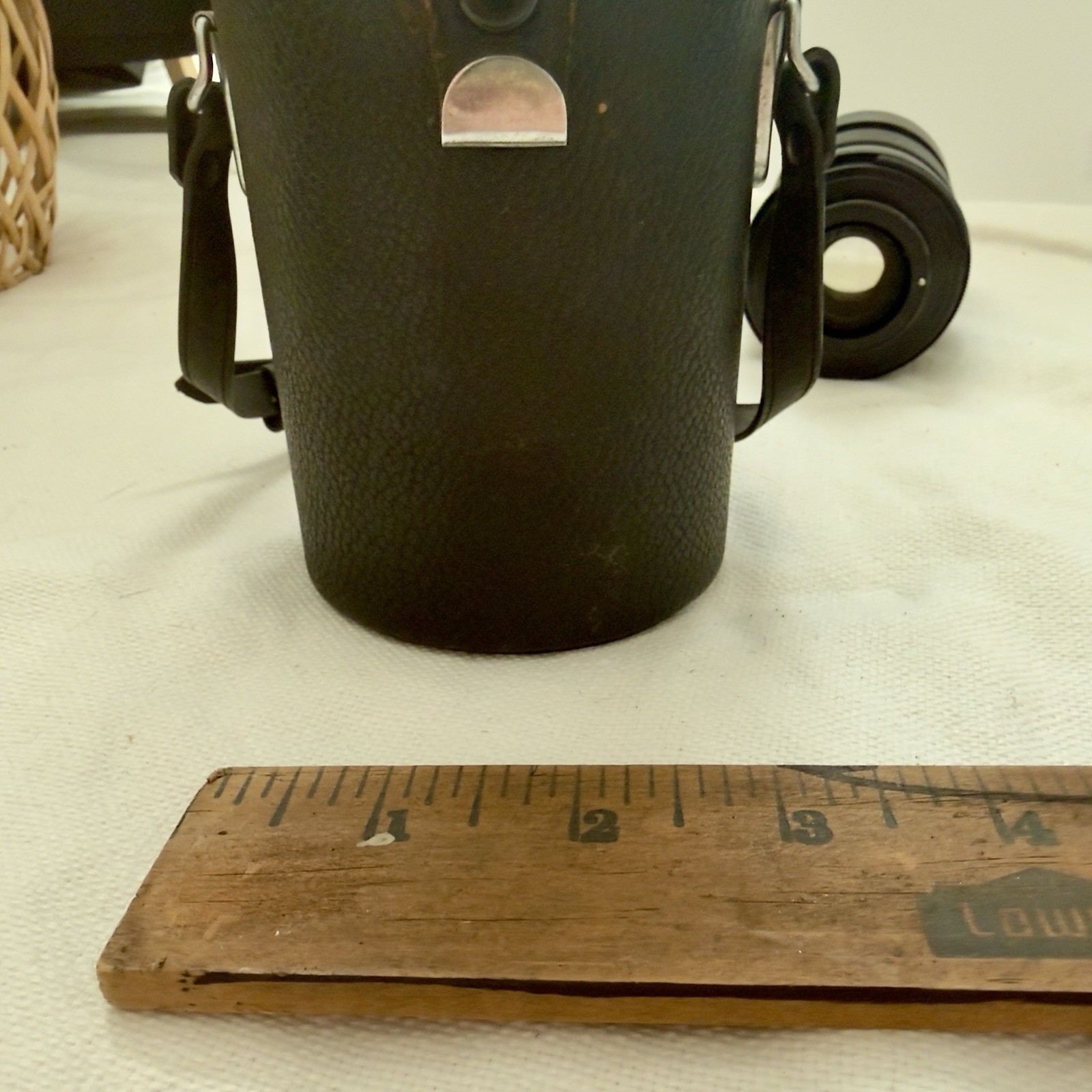 Vivitar Vintage Black Vinyl Circular Padded Lens Case 6’’H 3”diameterStrap Japan