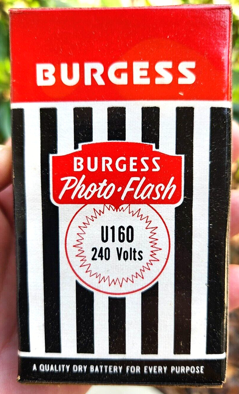 BURGESS No U160 240 Volt Photo Flash Battery in box
