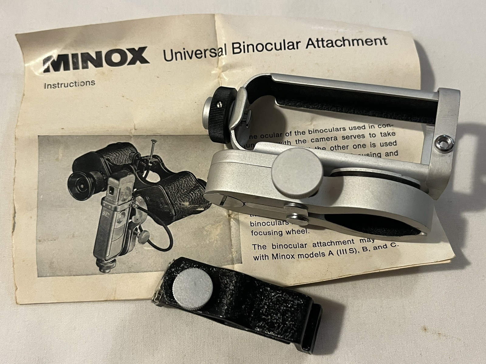 Vtg Minox Universal Binocular Attachment Adapter Holder Clamp & Instructions