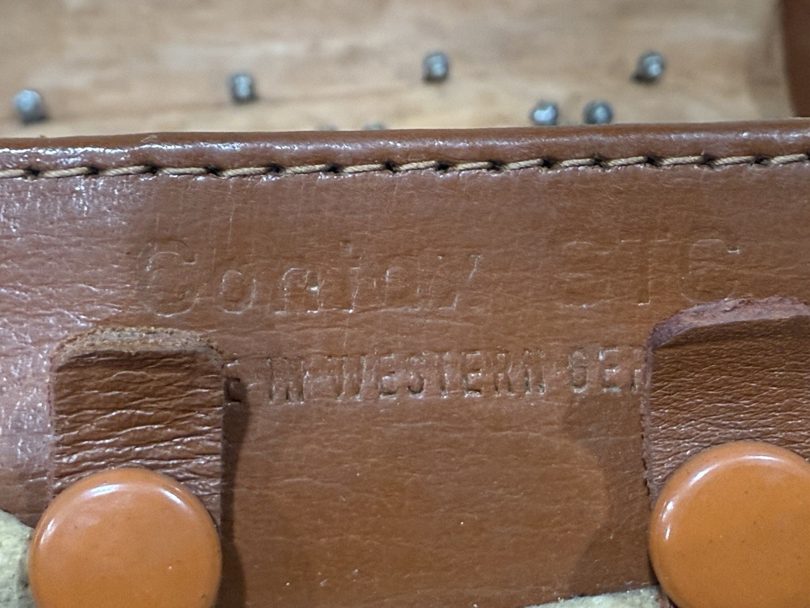 OMNICA Vintage Leather Case Fitted for Leica, Robot, Contax , Camera and Acc.