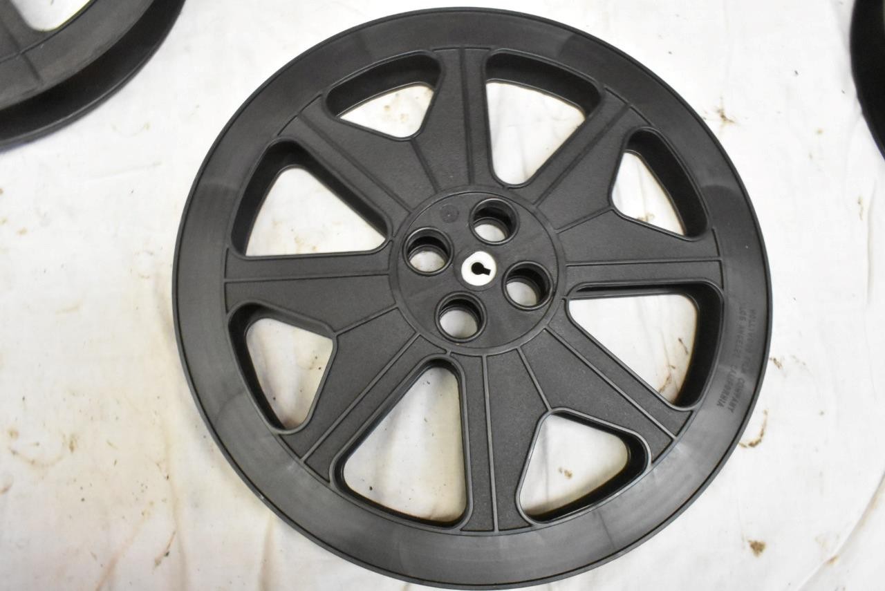 Lot of 8 Vintage Hollywood Film 35 mm Movie Theater Film Reels 14.5″