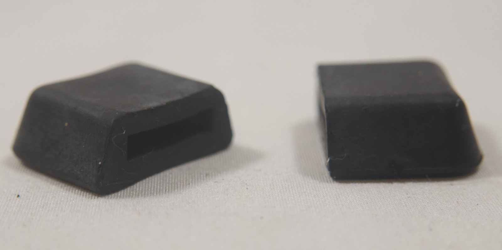 Bell & Howell Projector Elevation Leg Slide-On Rubber Foot Pads OEM