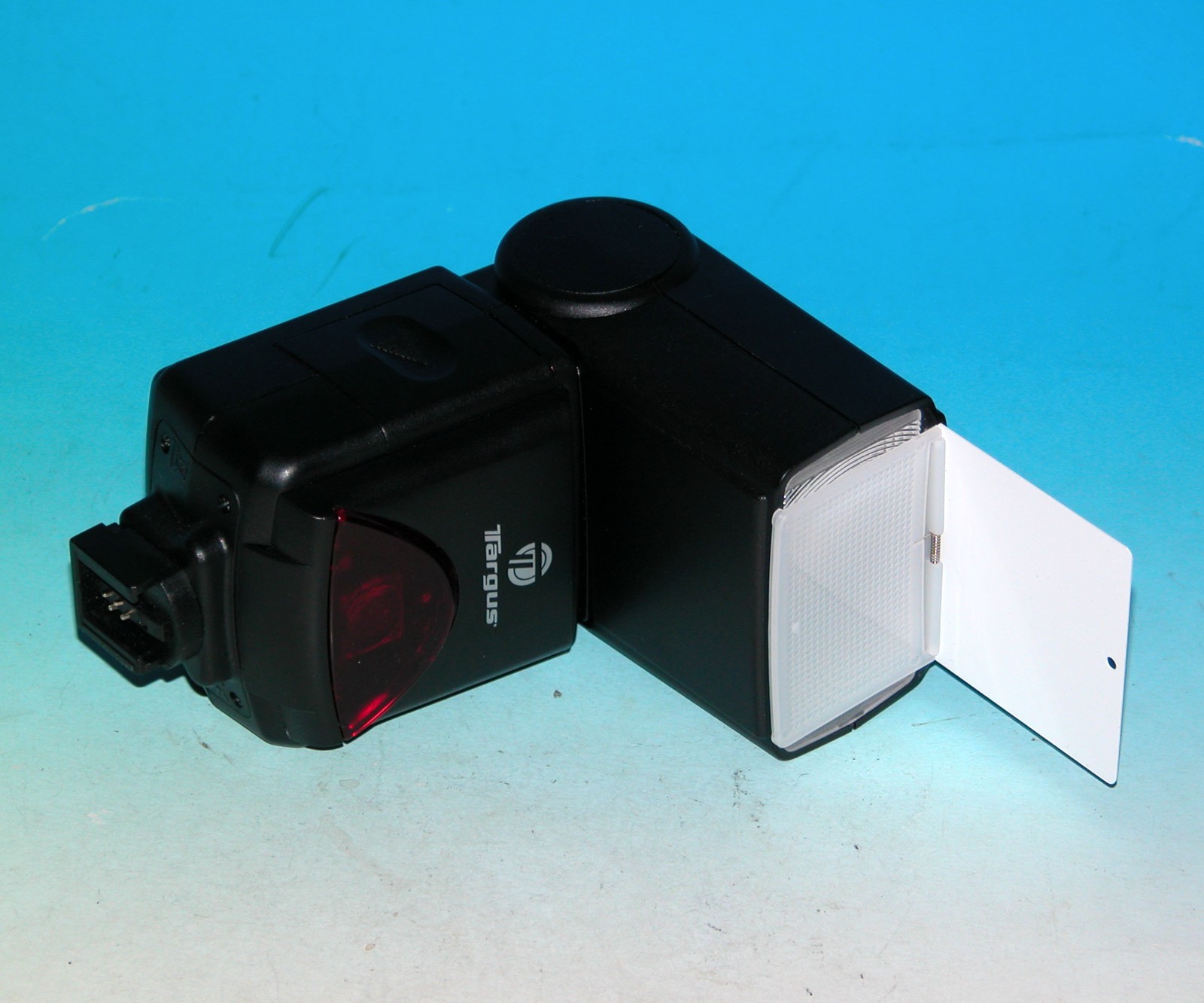 Targus TG-DP38S Hot Shoe Flash for Minolta – Tested on Maxxum 7000i and 7D dSLR