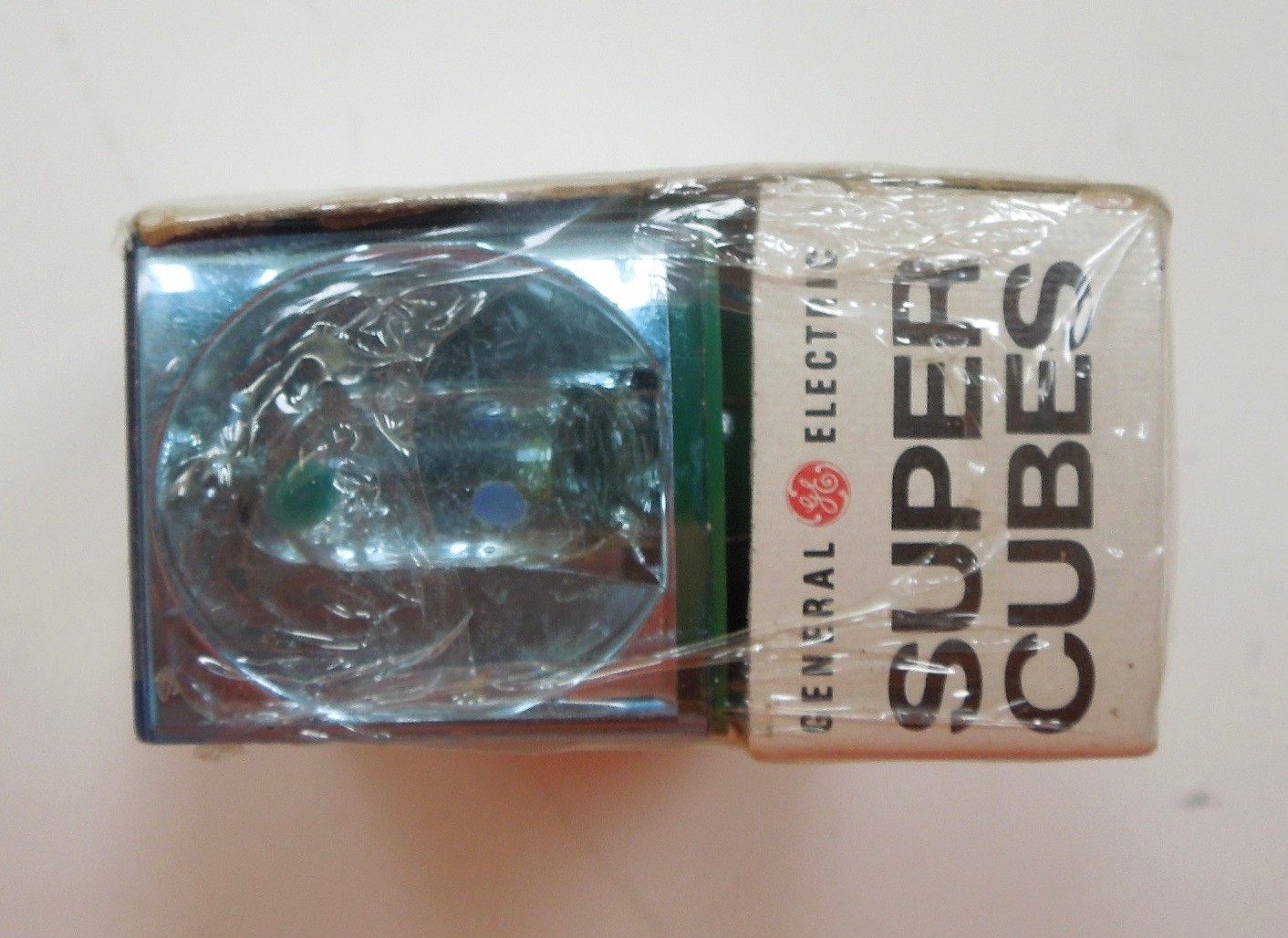 GENERAL ELECTRIC GE SUPER CUBES – MISP – VINTAGE FLASH PHOTOGRAPHY