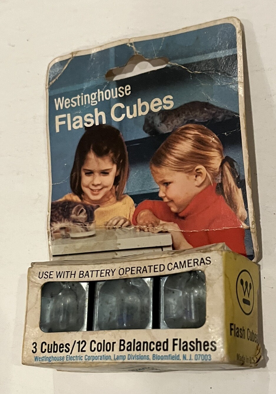 WESTINGHOUSE FLASH CUBES 3 PACK VINTAGE CAMERA ACCESSORY IN PACKAGE