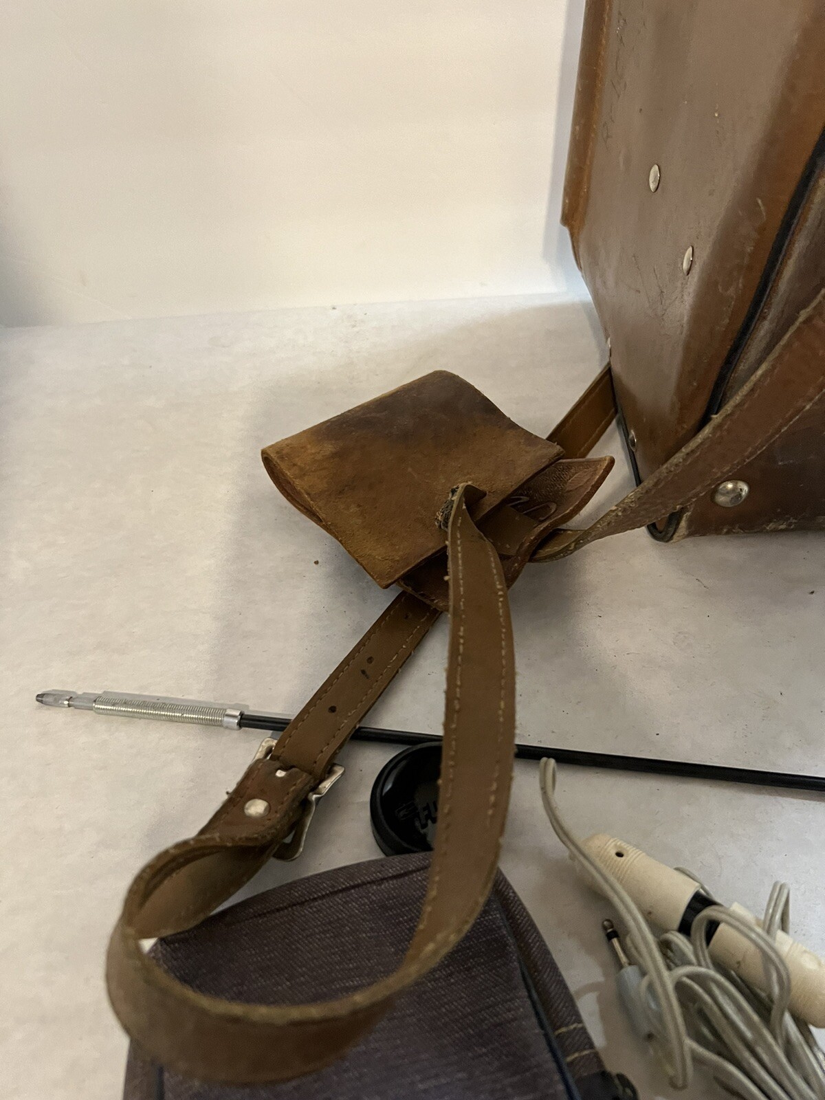 GE ACMELITE Attachment Bright Lamp Electric Tested Working, Leather Bag Vintage