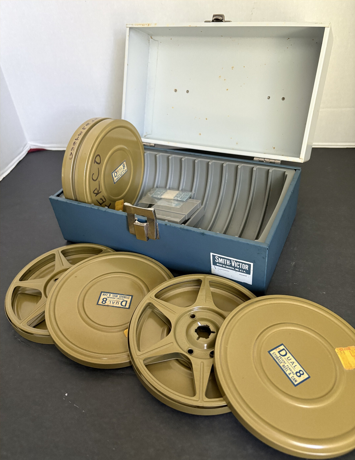 Vintage Smith-Victor 8mm Film Reel Carrying Case with 2 films and 2 Empty Reels