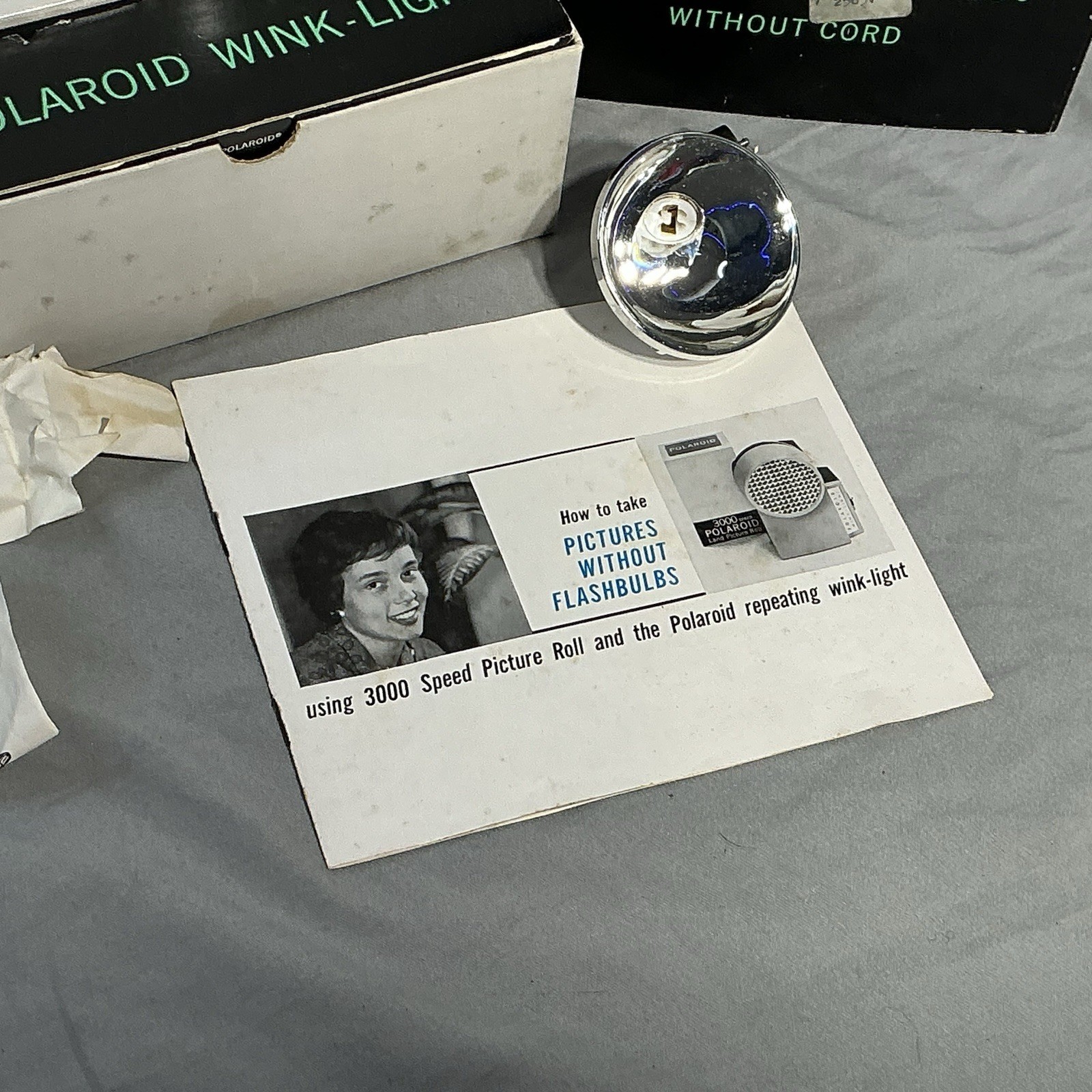 Vintage Polaroid Wink-Light Model 250 Flash w/ Original Box & Instructions