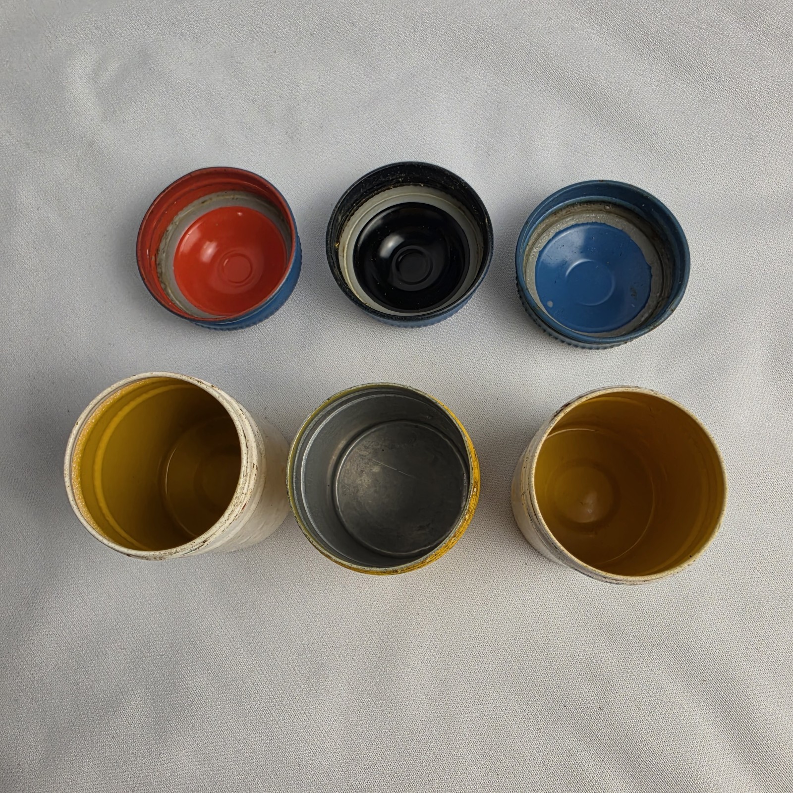 Kodak Lot 3 Vintage 35 mm Aluminum Film Canisters Empty Blue Yellow White