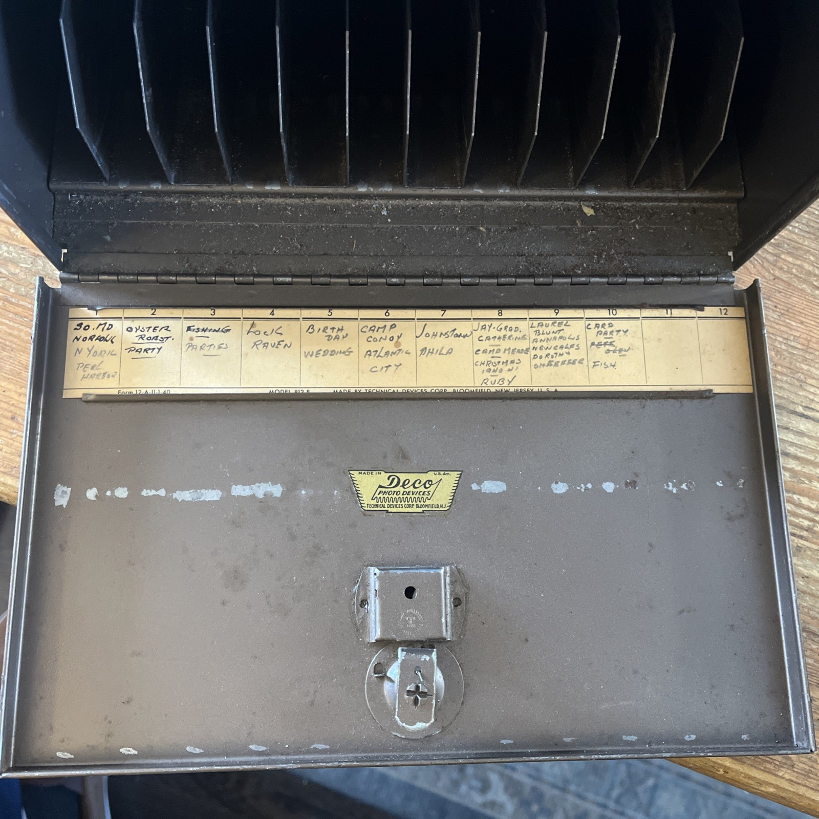Metal Film Reel Storage Box Vintage Deco Photo Devices Case Film Ejector Buttons