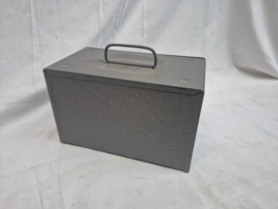 8MM Film Movie Reel Storage Case w/ Home Movie Worlds Fair 1962 Zoo Lake