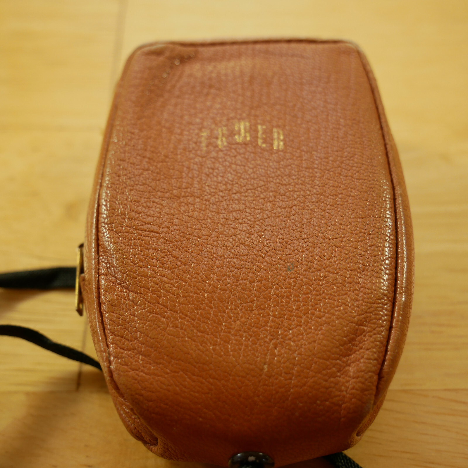 VTG Tower Light Value Reader for 35mm Black Leather Case SOLD AS IS For Parts