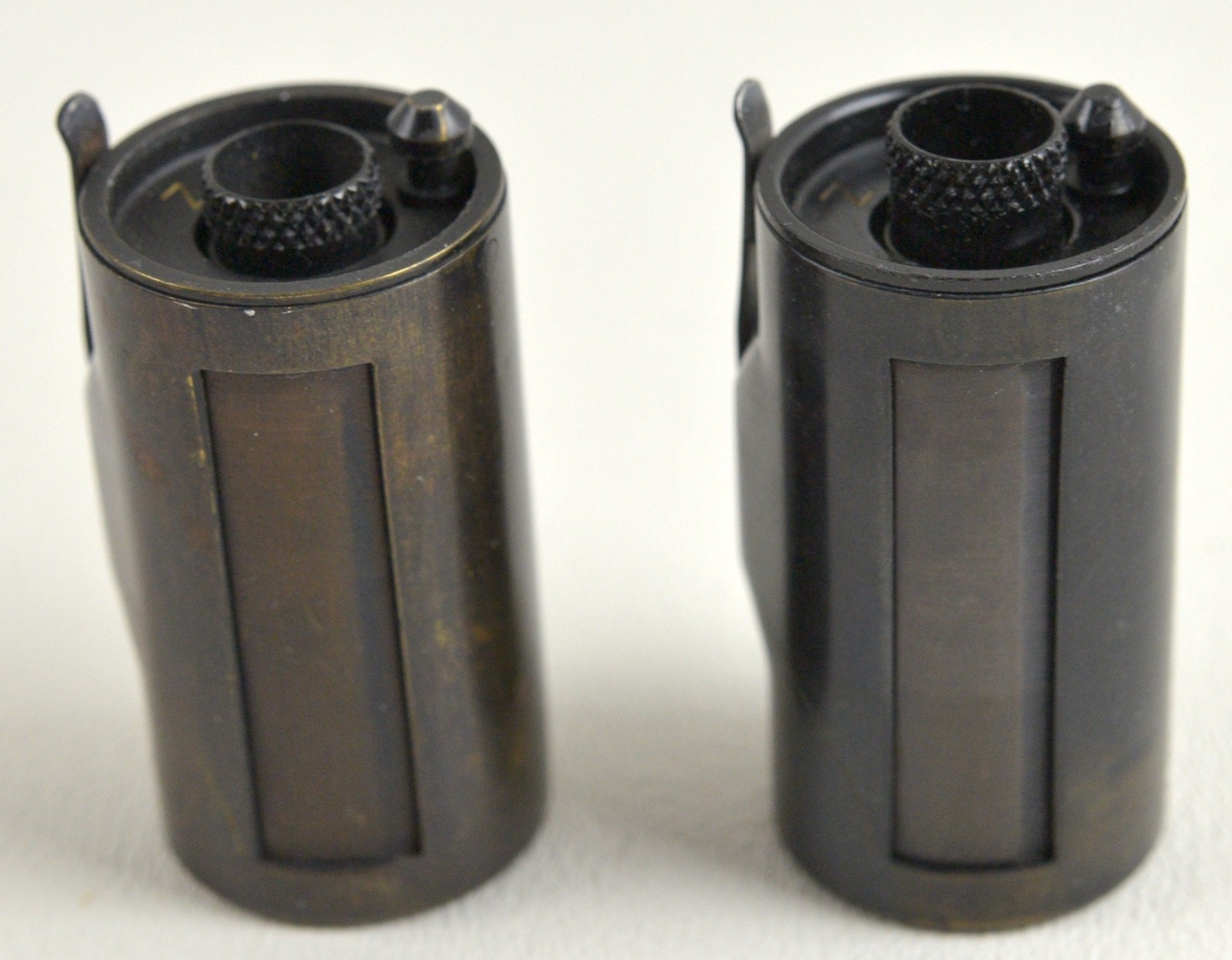Vintage – 2) Reloadable Z Brass 35mm Film Spool Cassette Canisters