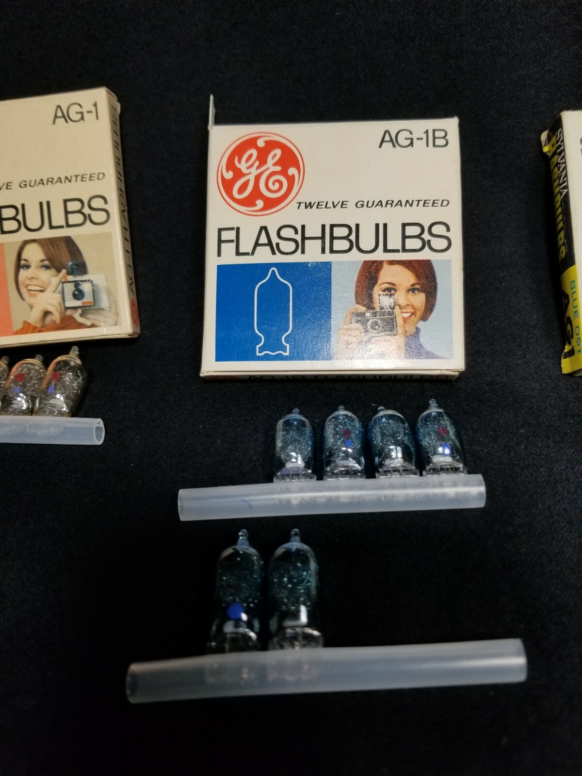 Vintage Sylvania Blue Dot AG-1 and AG-1B Flashbulbs 3 Boxes, 16 Total Bulbs