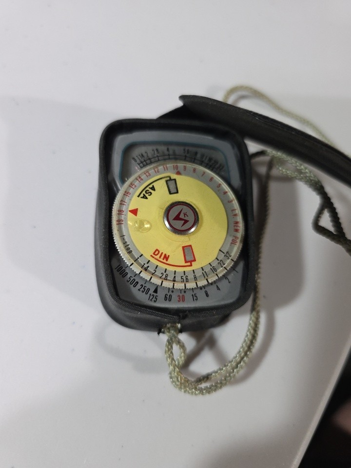 RARE Unittic ASA DIN CDS Light Exposure Meter