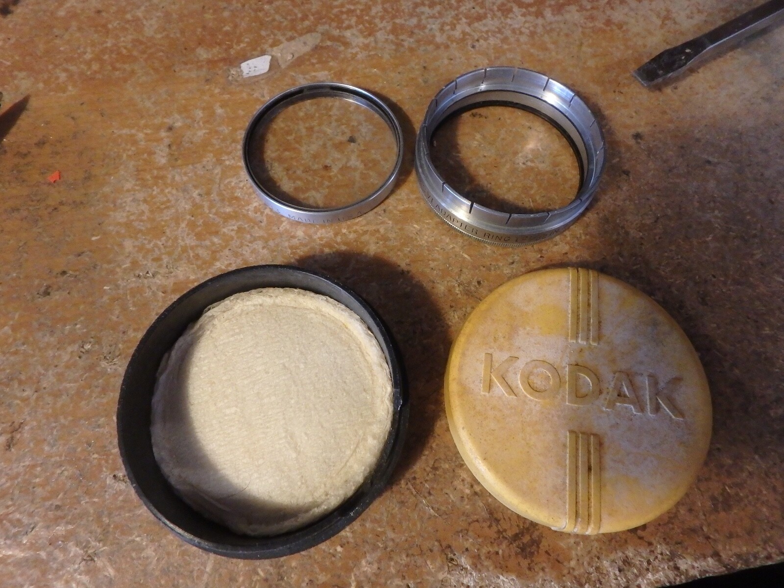 2U- vintage kodak tin with lens and adaptor- series VI 121/32 and Portra