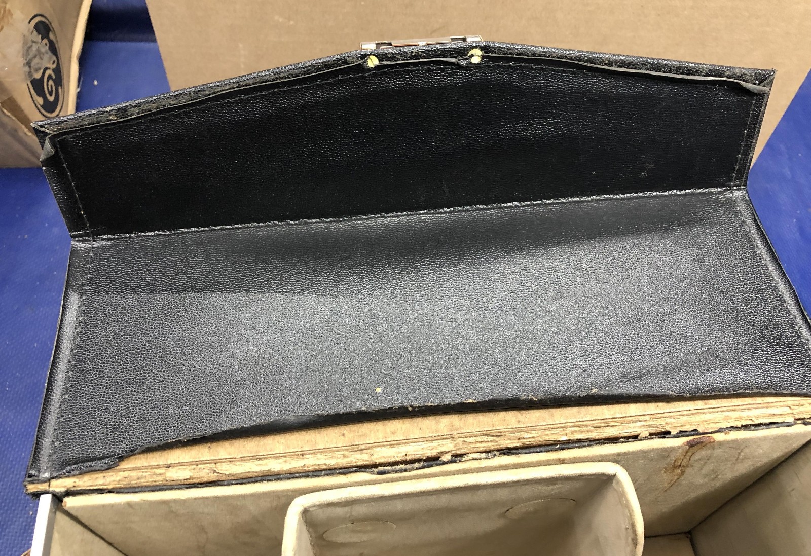 Polaroid Land Camera Case 13 x 9.5 x 5 vintage carry storage 250 350