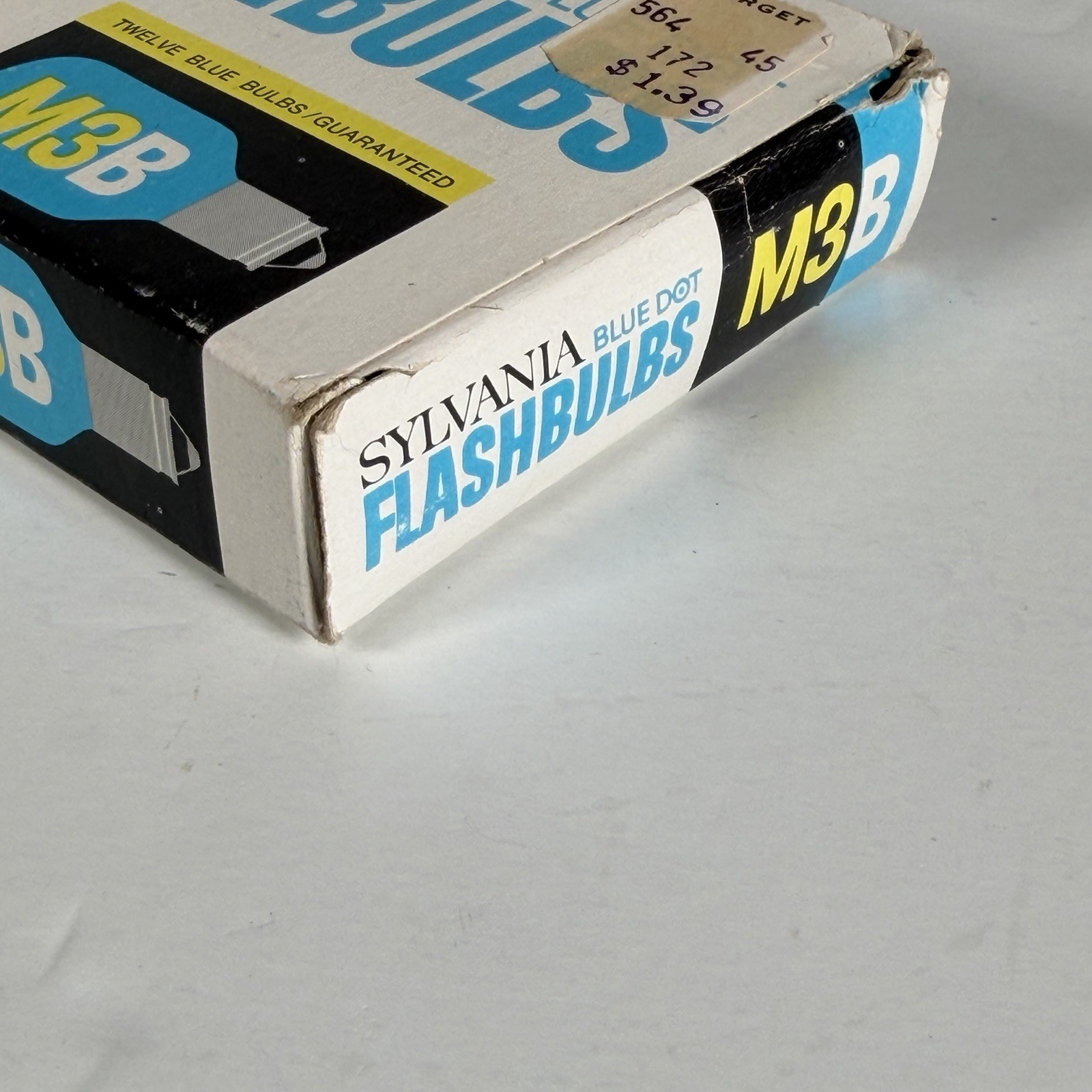 VTG M3B Flashbulbs Lot of 36 GE Sylvania Westinghouse Blue Camera Flash NOS