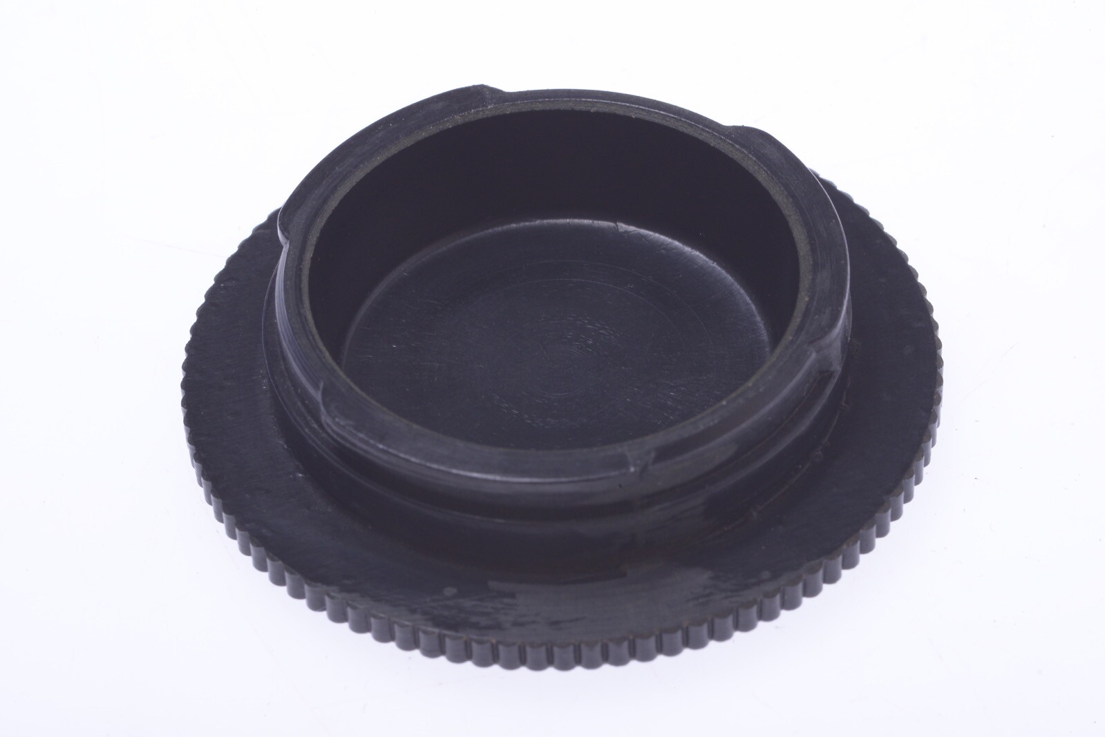 ✅ IHAGEE EXAKTA ORIGINAL 35MM CAMERA BODY CAP 9-2
