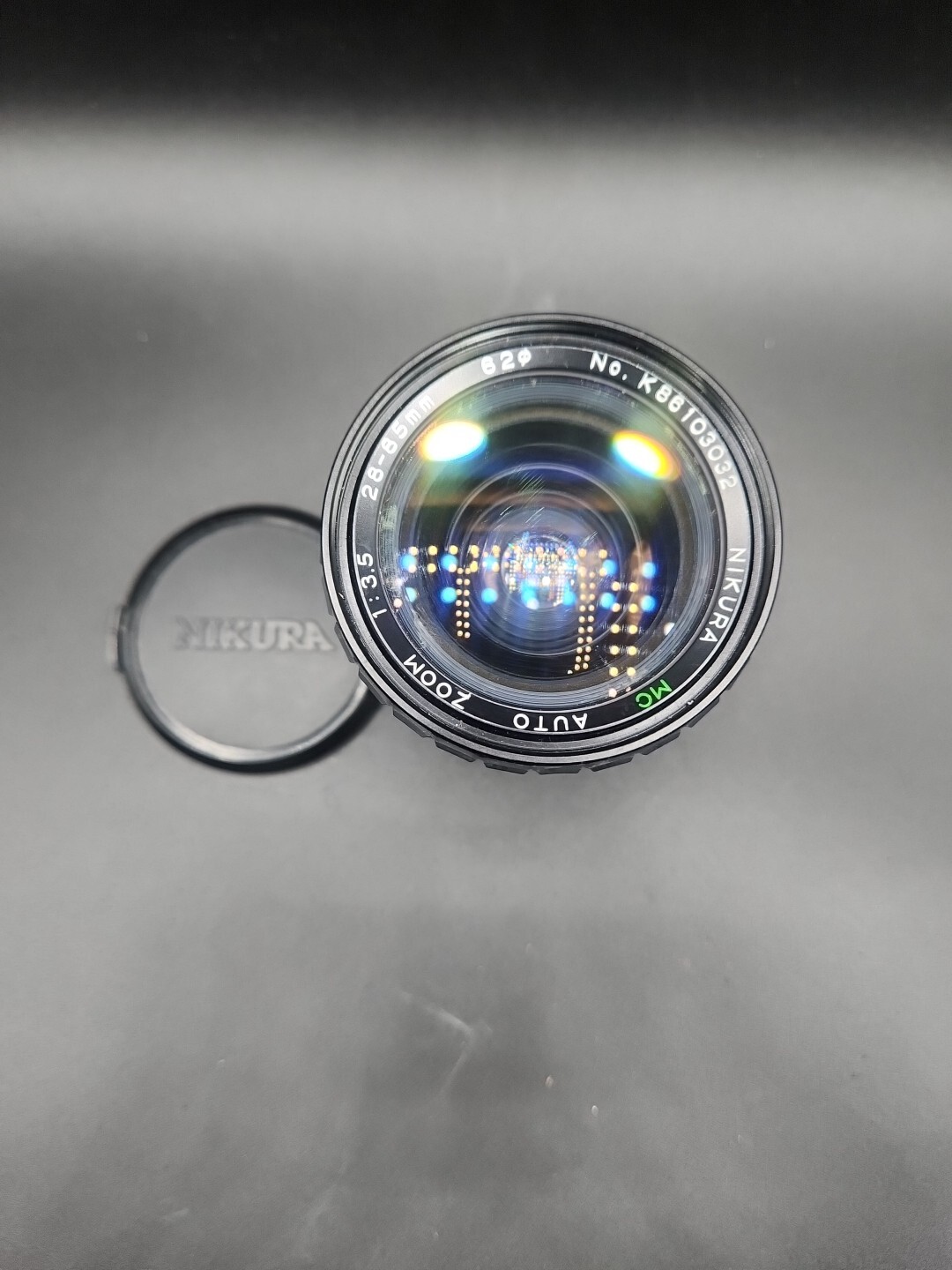 Nikura MC Auto Zoom 1:3.5 28-85mm lens Un-TESTED