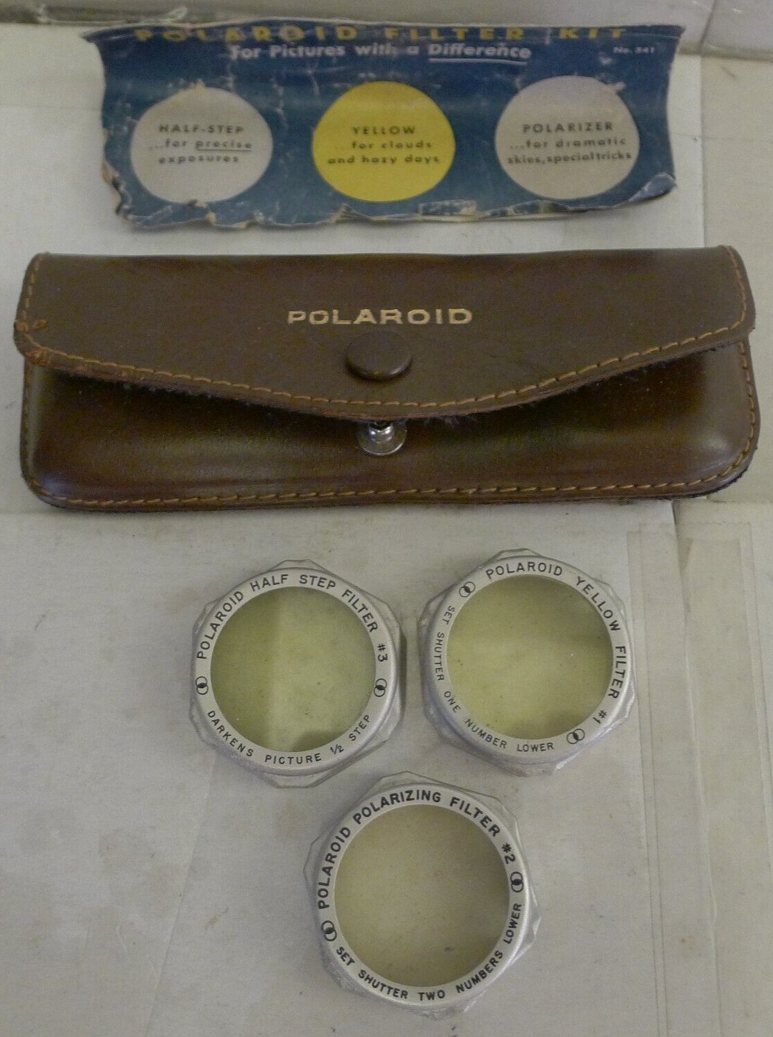 Polaroid Lens Shade No 545 31.5mm Metal With 4 Filters & 3 Close-Up Lenses -Vtg