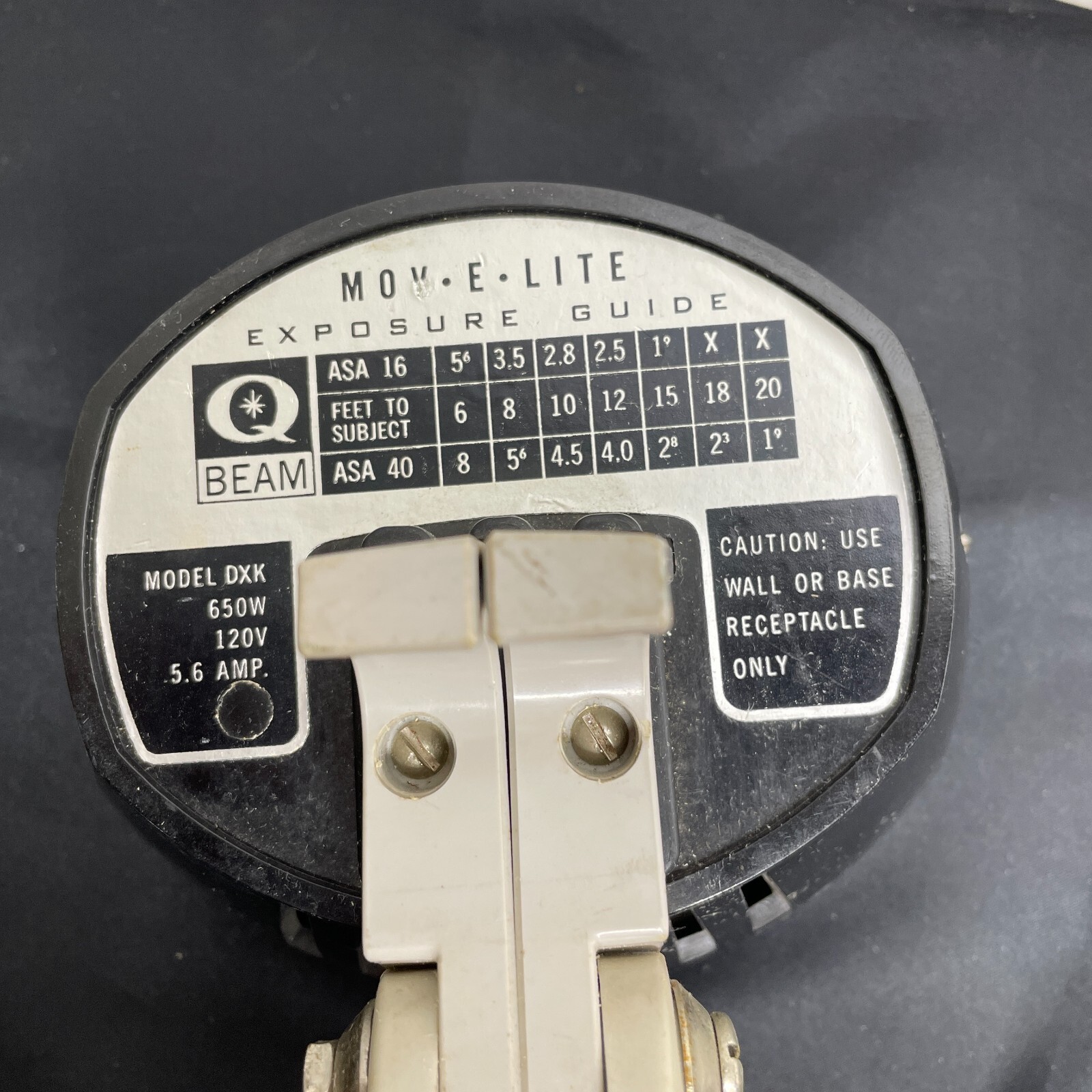Vintage Acme Lite Q-Beam Mov-E-Lite Bright ‘N’ White As Sunlight.