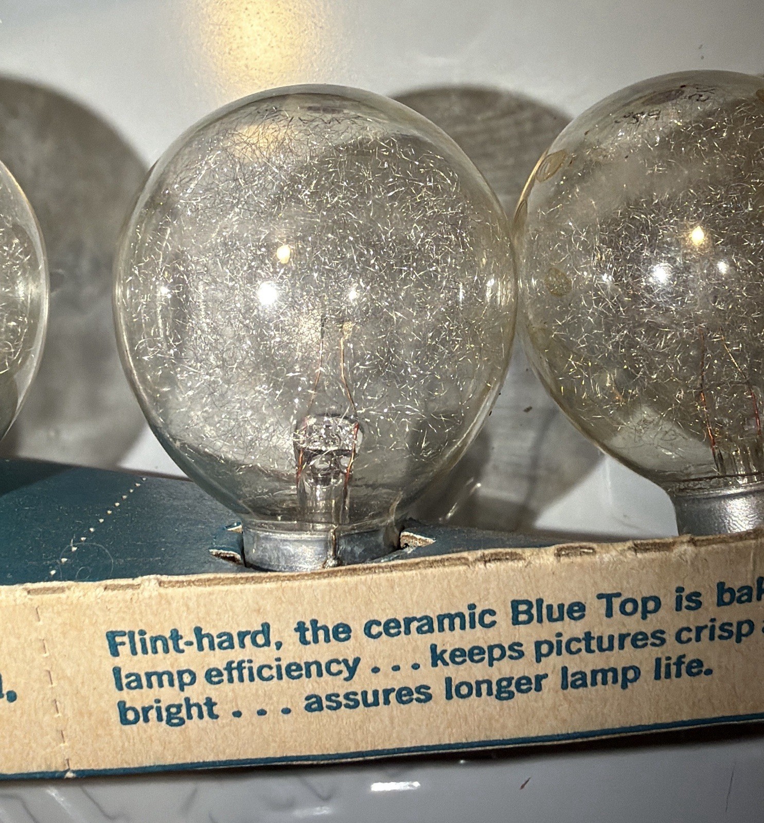 Vintage Sylvania Press 25 Flashbulbs Lot Blue Dot Boxes + Loose Bulbs Bulk, PROP