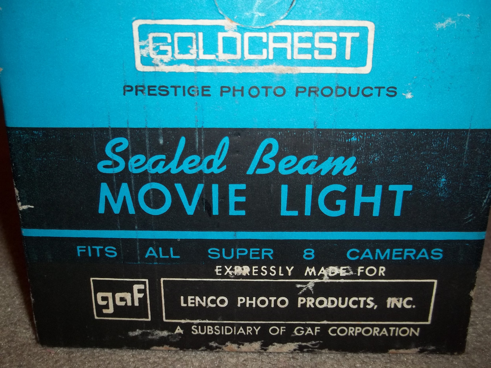 Goldcrest Super 8 Sealed Beam Movie Light 650 Watts model 910 W/ Box