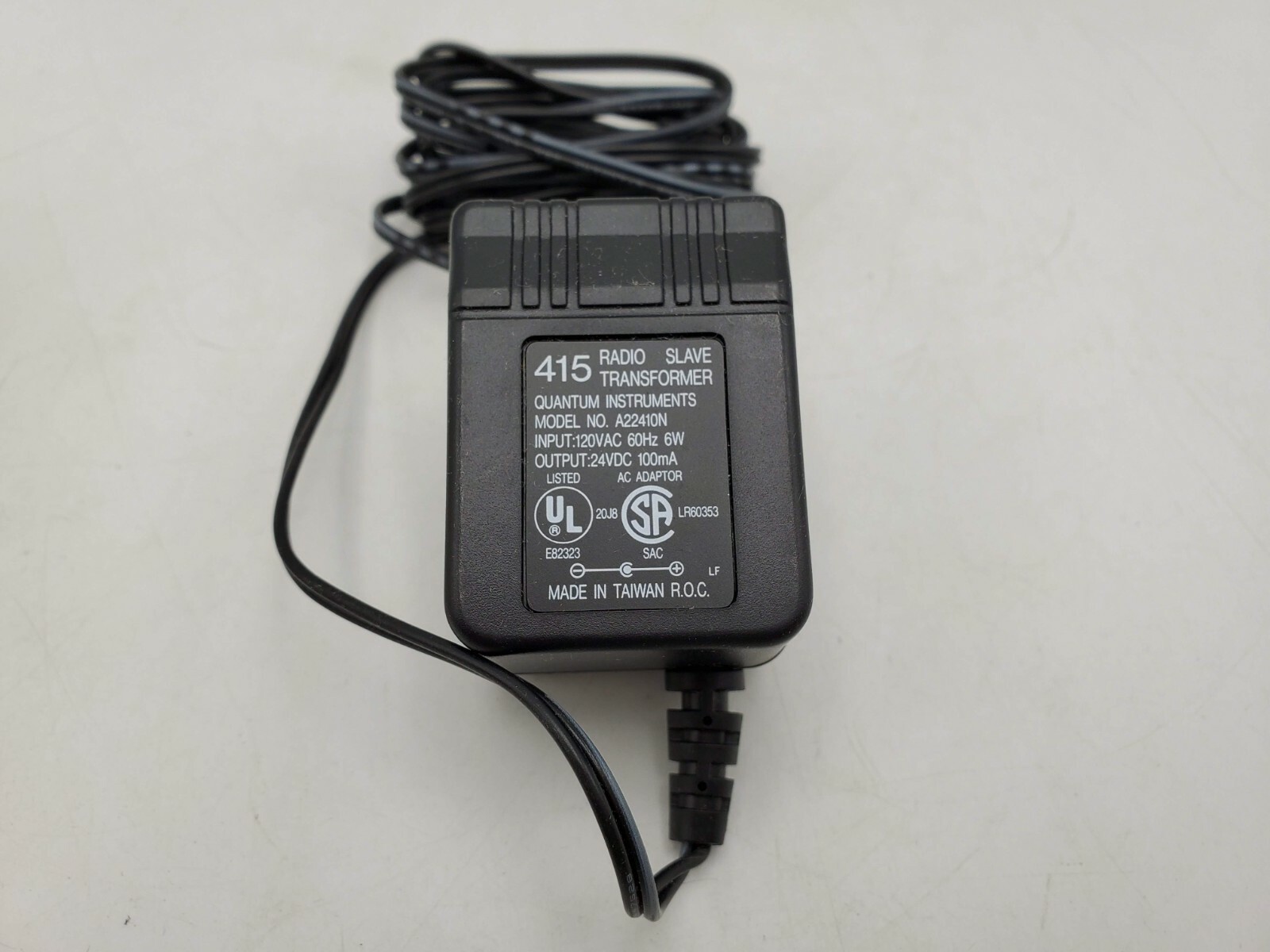 NOS Quantum 415 Battery Charger AC Wall Adapter for Radio Slave 405R & 505R