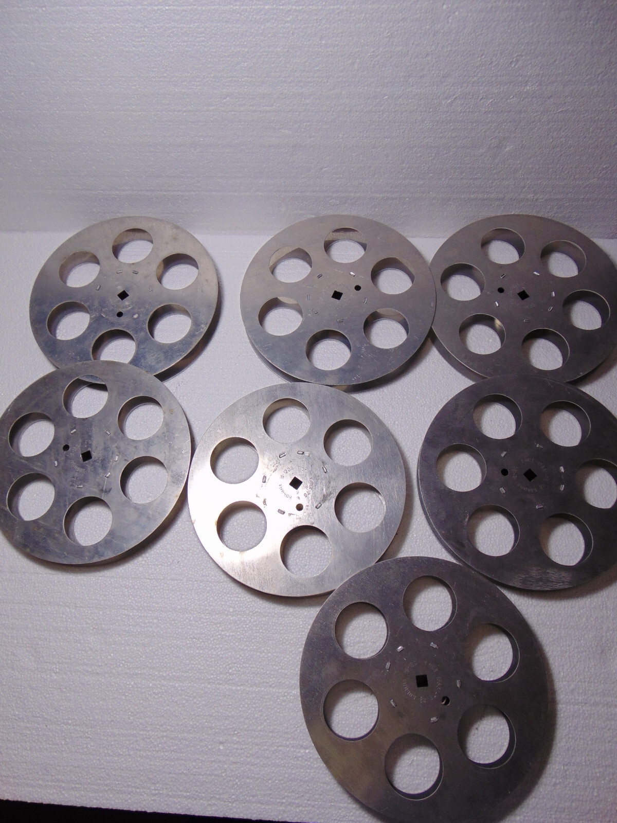 Lot of 7pc Empty 16mm Aluminum Metal Film Reel 7″ 400ft Movie Take Up 400′ 120m