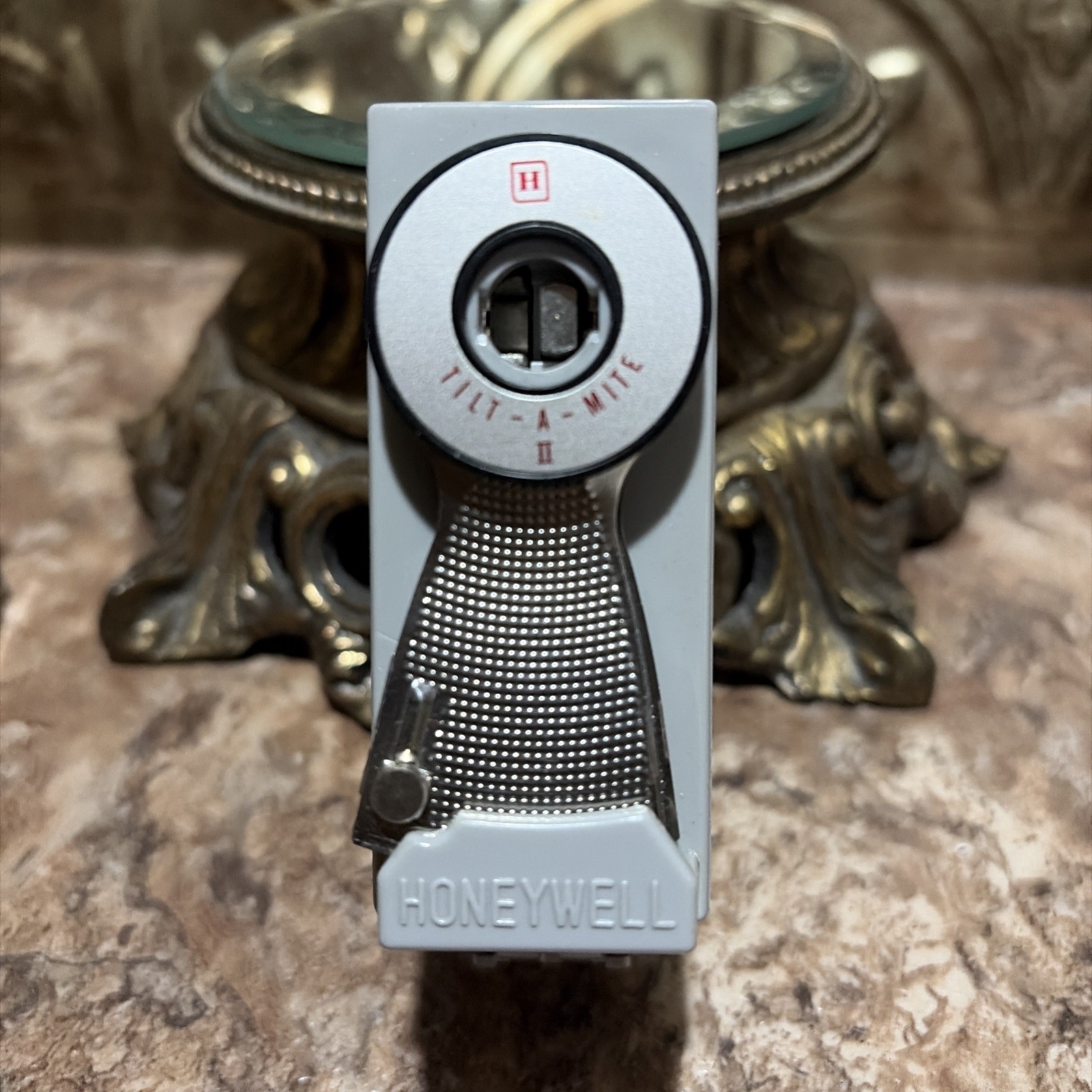 Vintage Honeywell 229 Tilt-A-Mite II Camera Flash Unit Made in Japan With Box