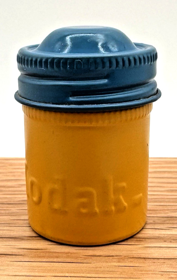 Vintage Metal Kodak Film Container w/Film 20 Exposure Kodachrome Color Film