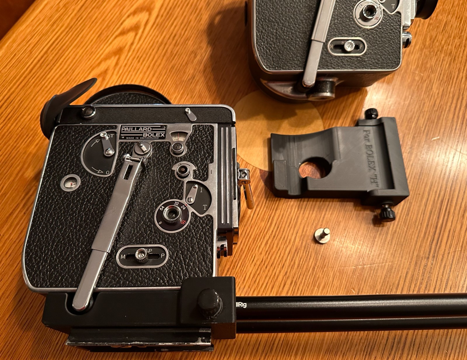 Bolex Saddle for 15mm Rods 60mm on Center – for “REX1 2 or 3” Round Base Cameras