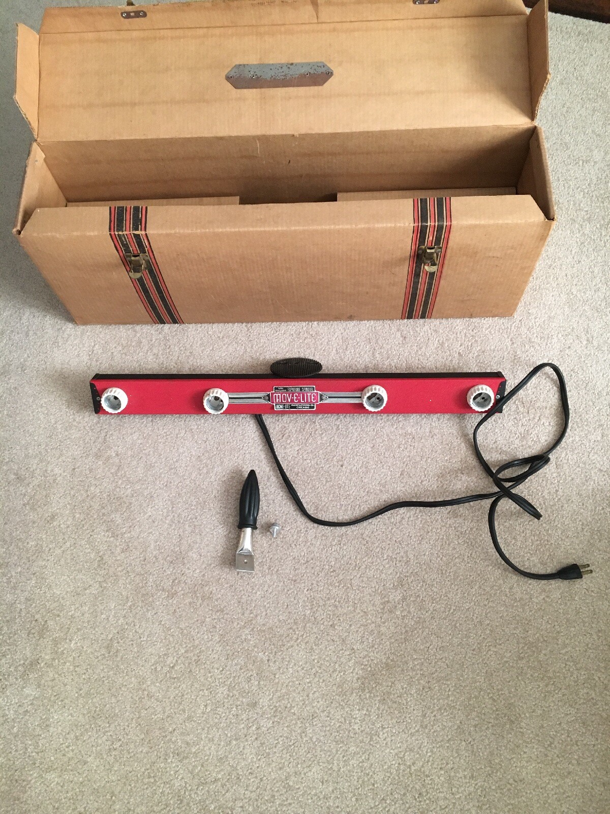 Vintage Acme Mov E Lite 4 Bulb Model Number 4 With Handle Screw And Original Box